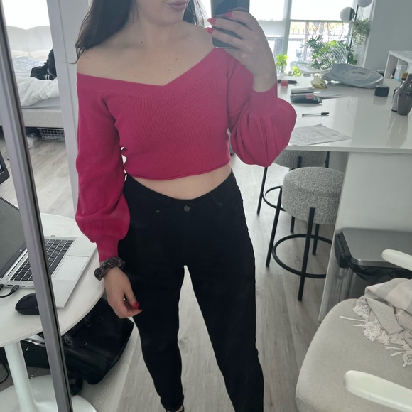 BNWT Zara off shoulder pink sweater size large fits like a medium - Picture 3 of 3